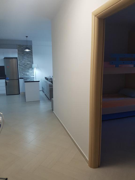 Modern Cozy Apartment Seaview Vlorë Buitenkant foto