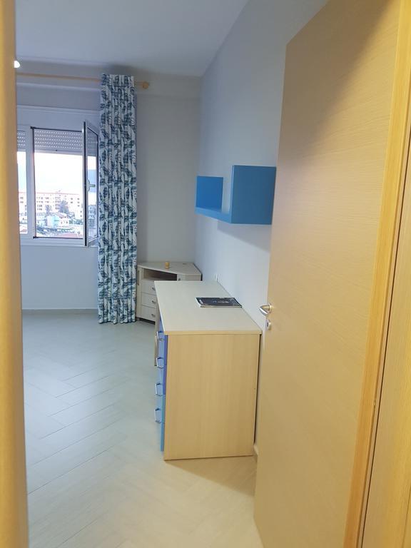 Modern Cozy Apartment Seaview Vlorë Buitenkant foto