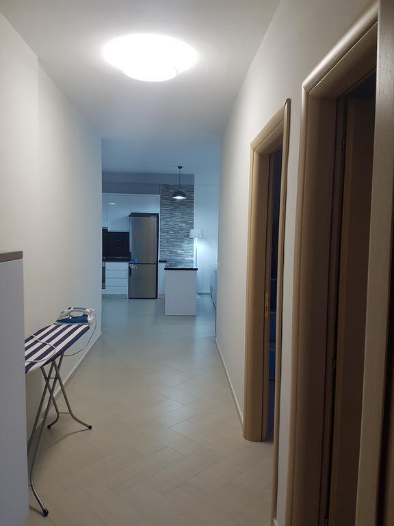 Modern Cozy Apartment Seaview Vlorë Buitenkant foto